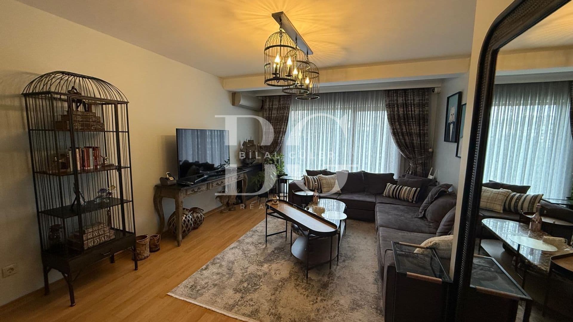 ACARKENT'TE SATILIK KONAKLAR MANZARALI HAVUZLU BAHÇE DUBLEKS 17