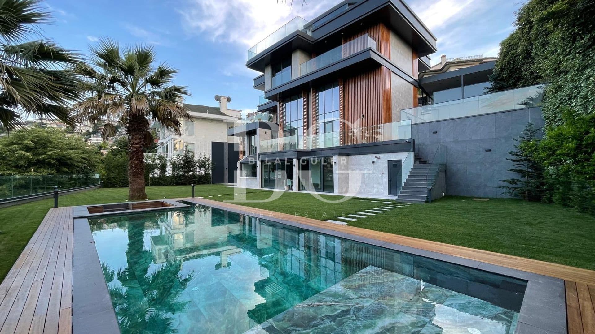 ACARKENT’TE SATILIK ULTRA MODERN VİLLA 1