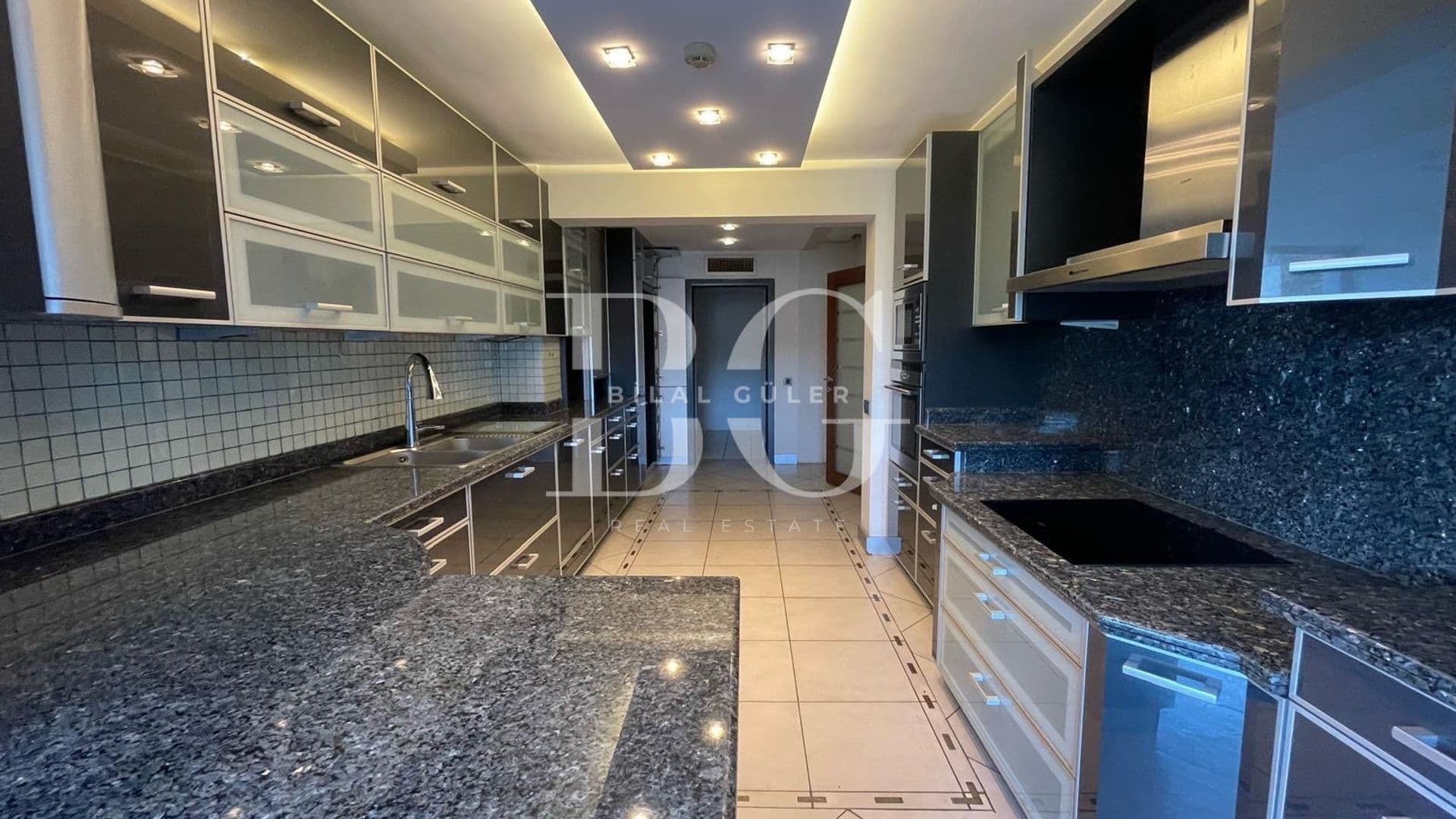 ACARKENT’TE ASANSÖRLÜ,ÇELİK ÇATILI, MUHTEŞEM MANZARALI B VİLLA 24