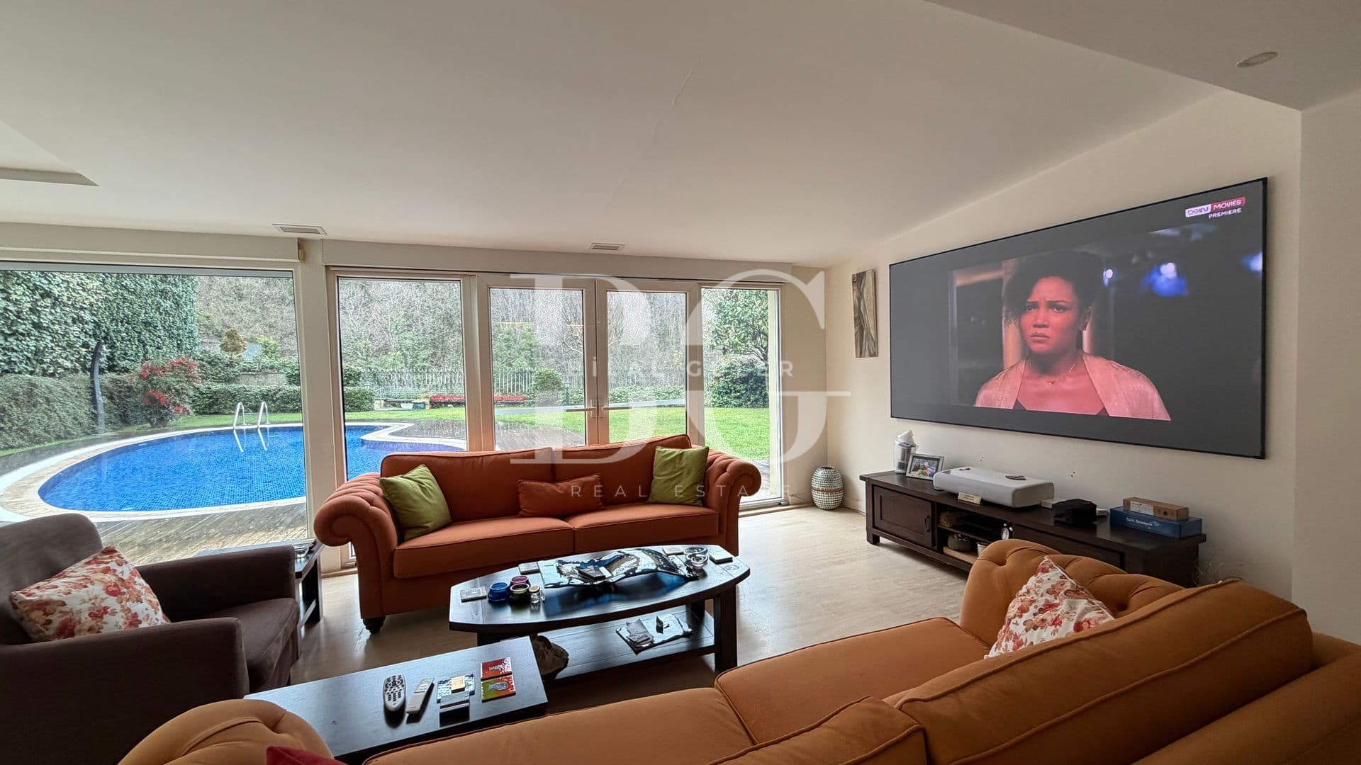 DOĞA VE IHLAMUR AĞAÇLARI İÇİNDE HAVUZLU VİLLA... 10