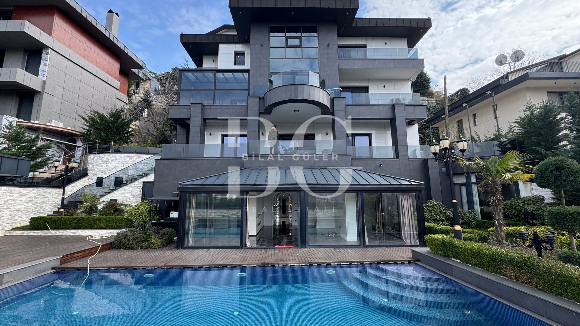 ACARKENT’TE SATILIK MODERN B TİPİ VİLLA 1