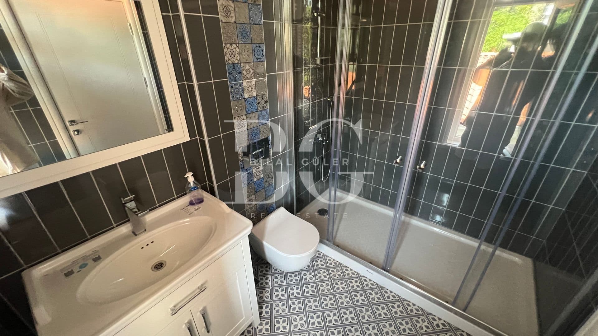Beykoz Anadolu Kavağında Boğaz Manzaralı Havuzlu Kiralık Köşk 19