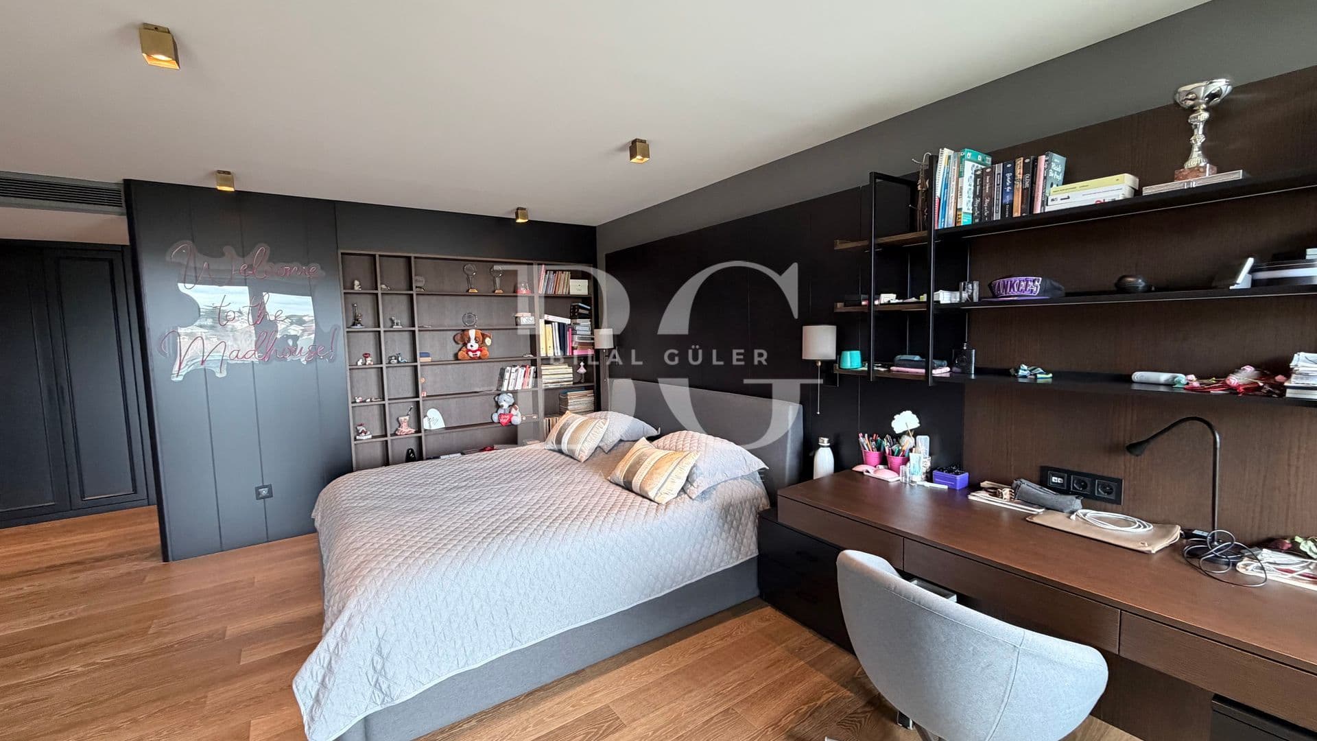 ACARKENT’TE ULTRA LÜKS MODERN TASARIMLI SATILIK VİLLA 43