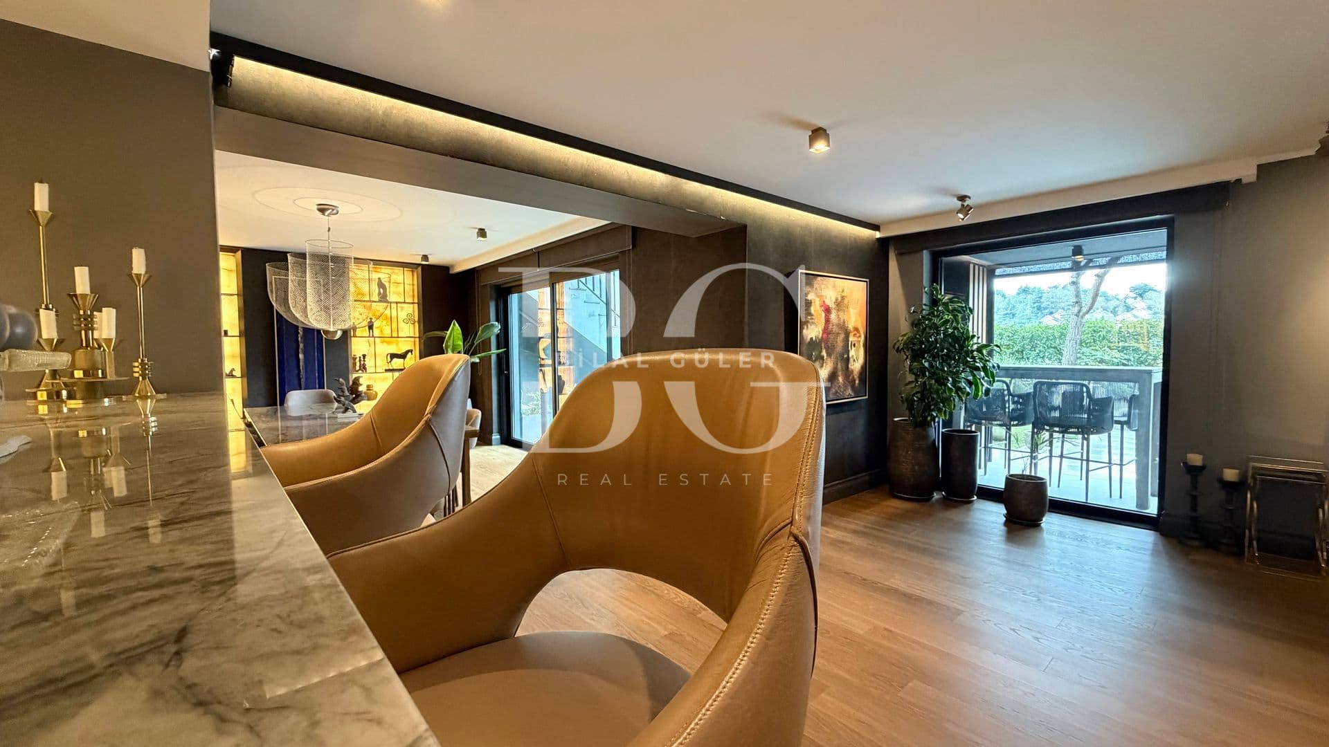 ACARKENT’TE ULTRA LÜKS MODERN TASARIMLI SATILIK VİLLA 16