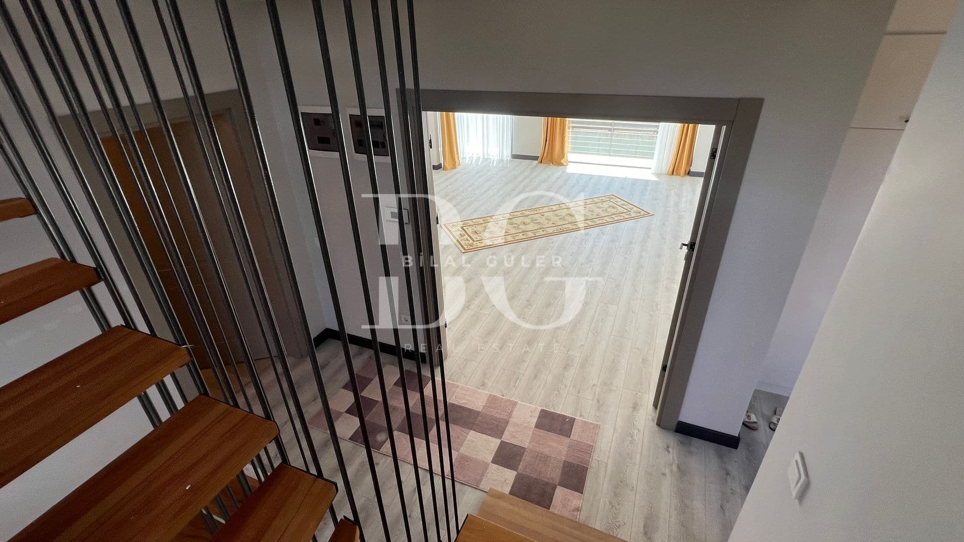 Çekmeköy Reşadiye'de Satılık Müstakil Havuzlu Lüks Villa 12