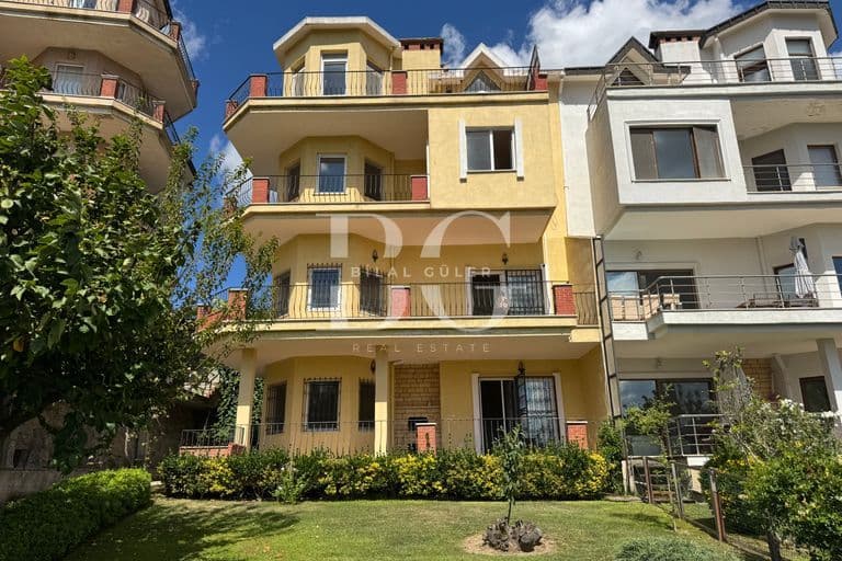 ACARKENT KARŞISI DOĞANEVLER SİTESİ’NDE 5+2 KİRALIK VİLLA