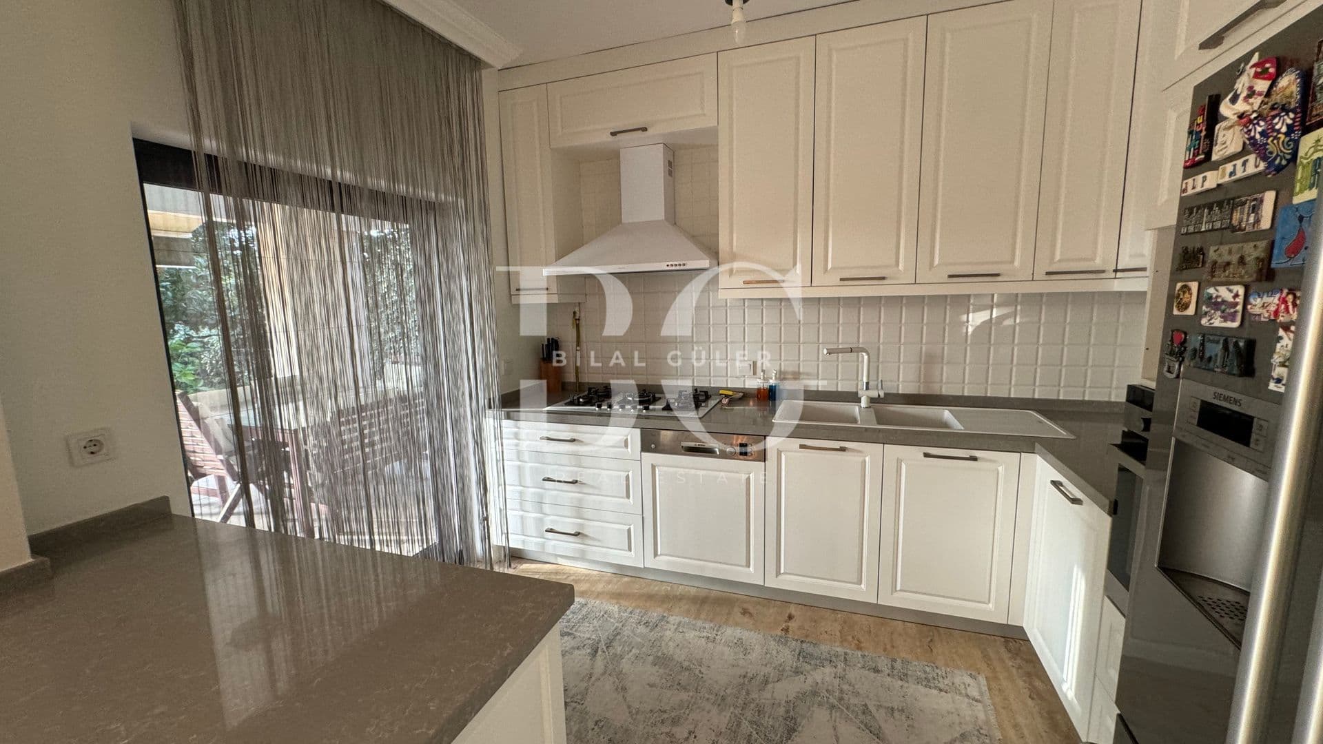 ACARKENT'TE ÖNÜ AÇIK HAVUZLU SATILIK VİLLA.. 12