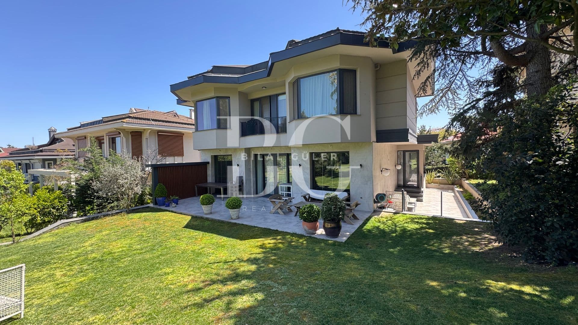 Beykoz Çubuklu Hidiv Evleri’nde Satılık 6+2 Müstakil Villa | 650 m² | Kapalı Otoparklı Prestijli Yaşam 3