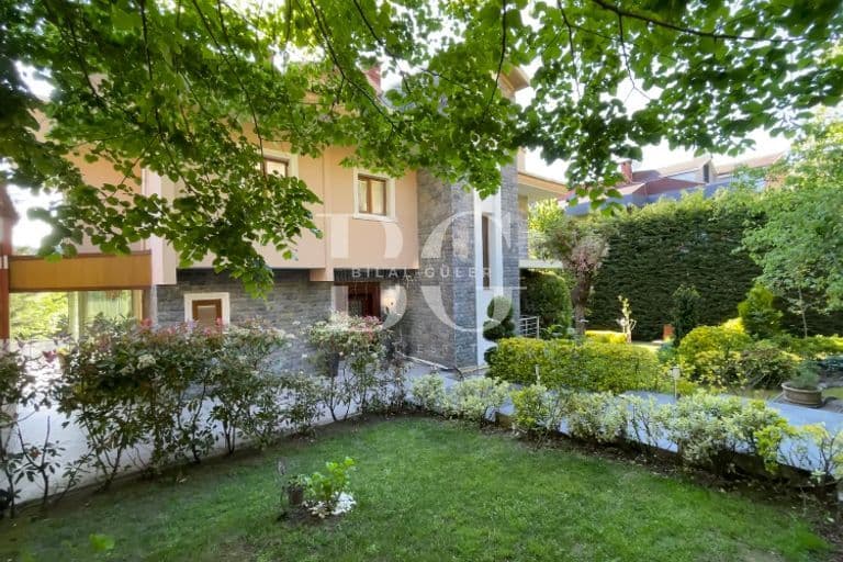 ACARKENT’TE 1150 M² ARSA İÇİNDE ÖZEL HAVUZLU 5+2 SATILIK VİLLA 4