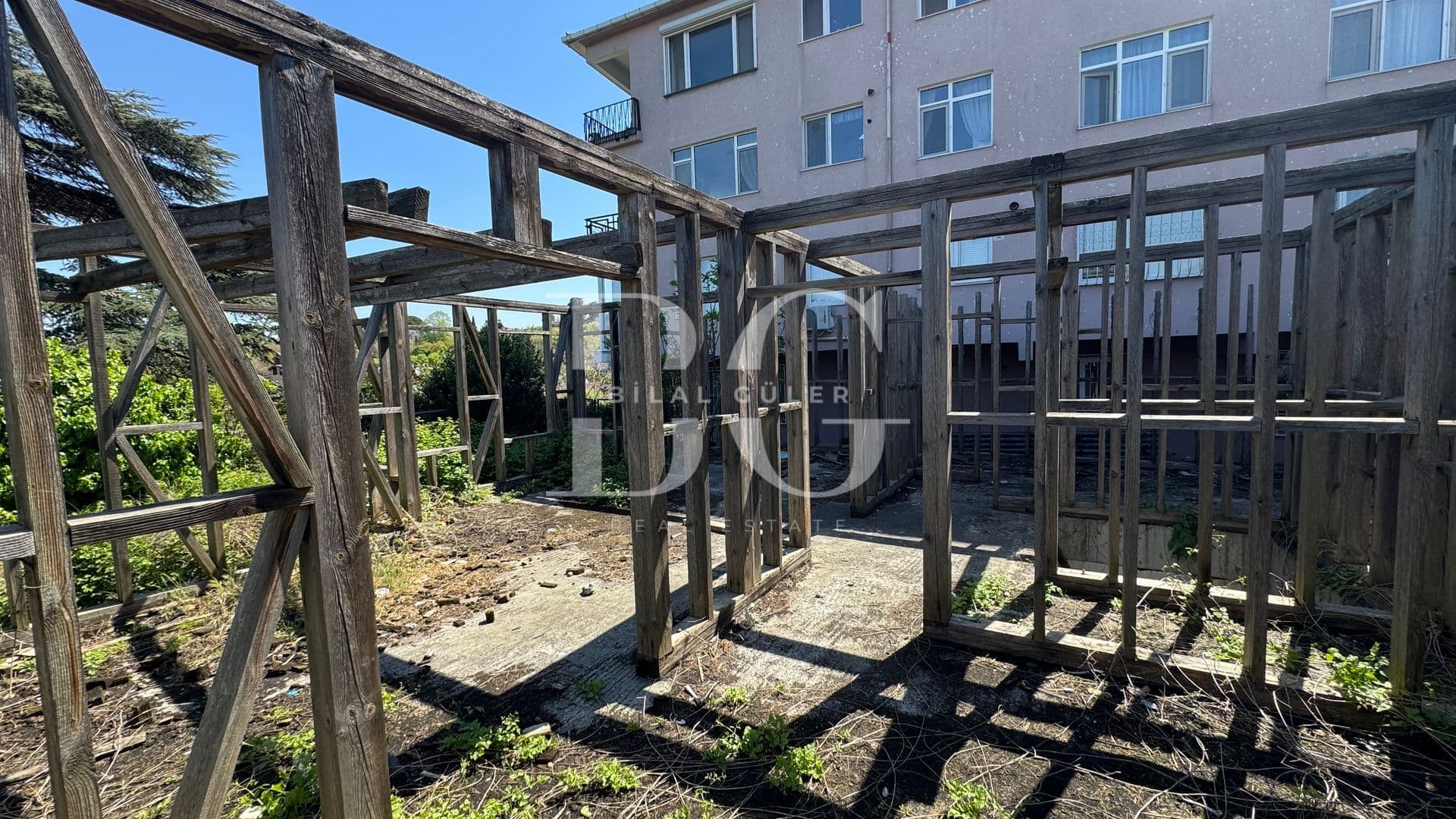 Beylerbeyinde Ruhsatı Hazır Köşk Projesi | 380 m² Bahçeli 7