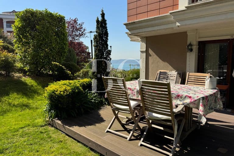 Paşagarden Sitesi’nde Full Eşyalı Modern 3+1 Bahçe Dubleksi | Boğaz Manzaralı