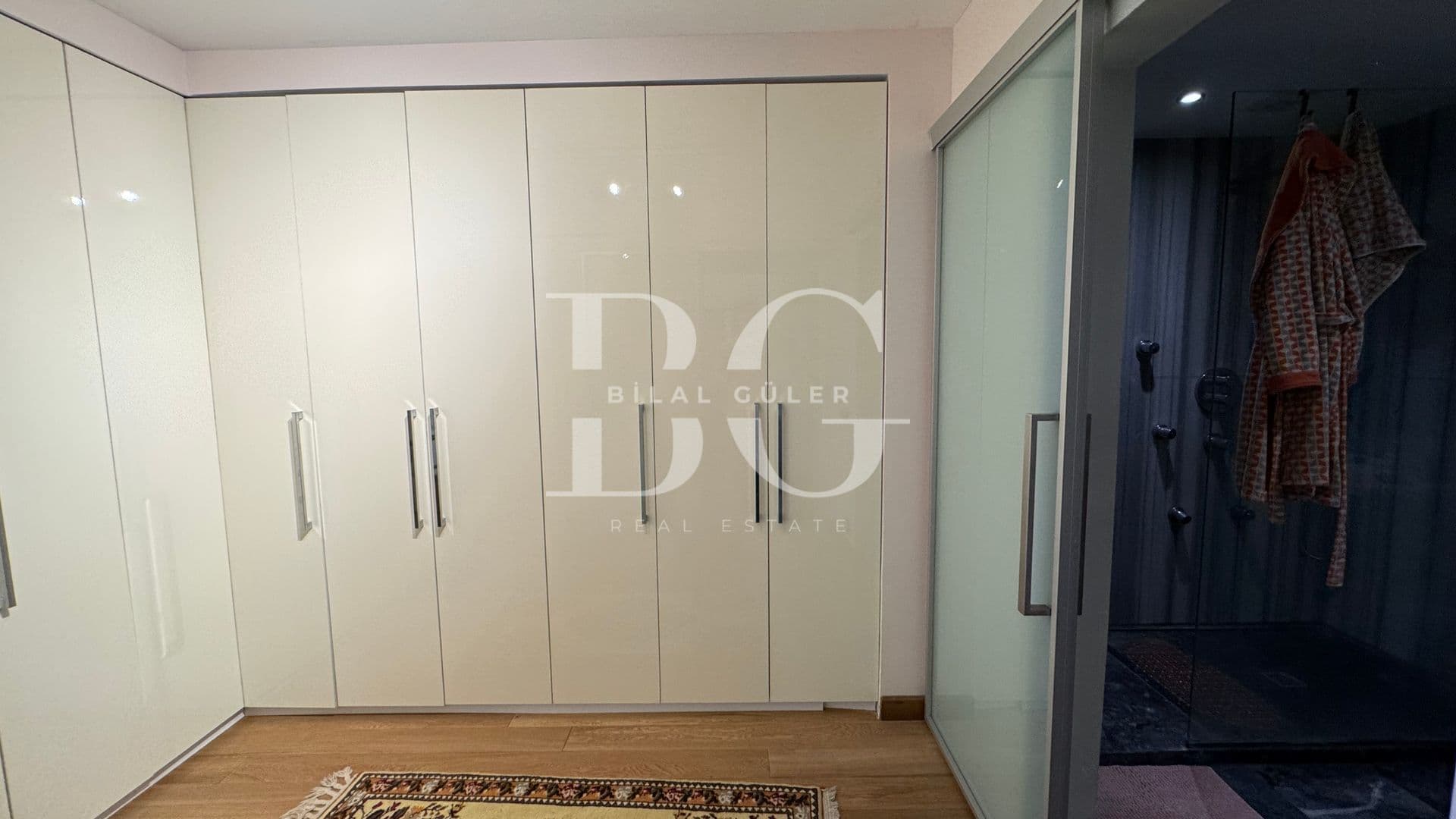 Paşagarden Sitesi’nde Full Eşyalı Modern 3+1 Bahçe Dubleksi | Boğaz Manzaralı 22