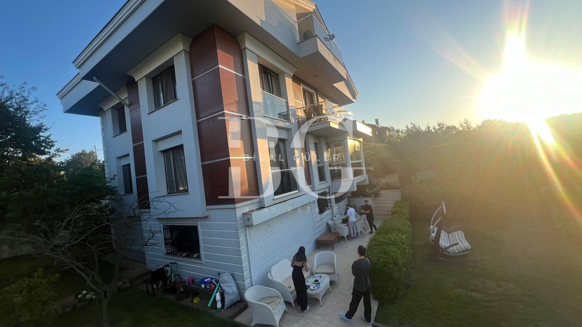 Rivada Büyük Bahçeli, Deniz Manzaralı Müstakil Kiralık Villa 2