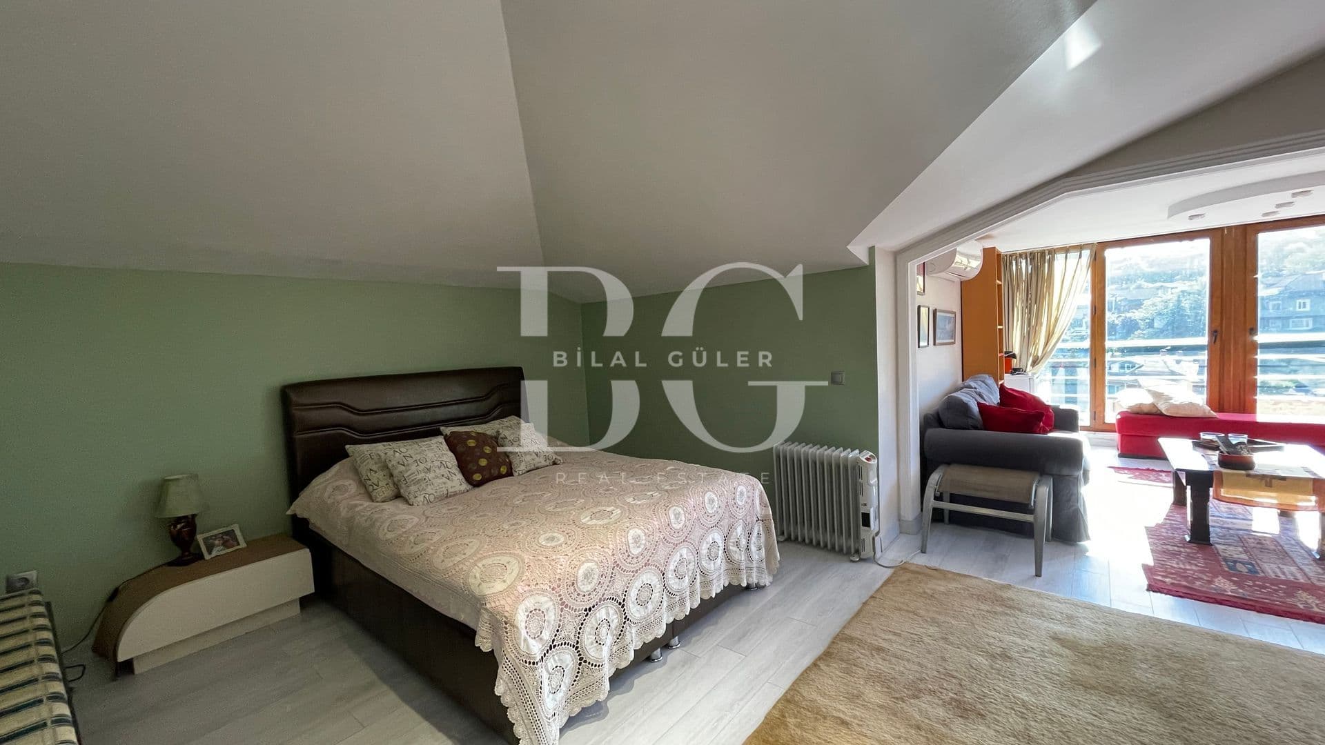 ACARKENT’TE 1150 M² ARSA İÇİNDE ÖZEL HAVUZLU 5+2 SATILIK VİLLA 12