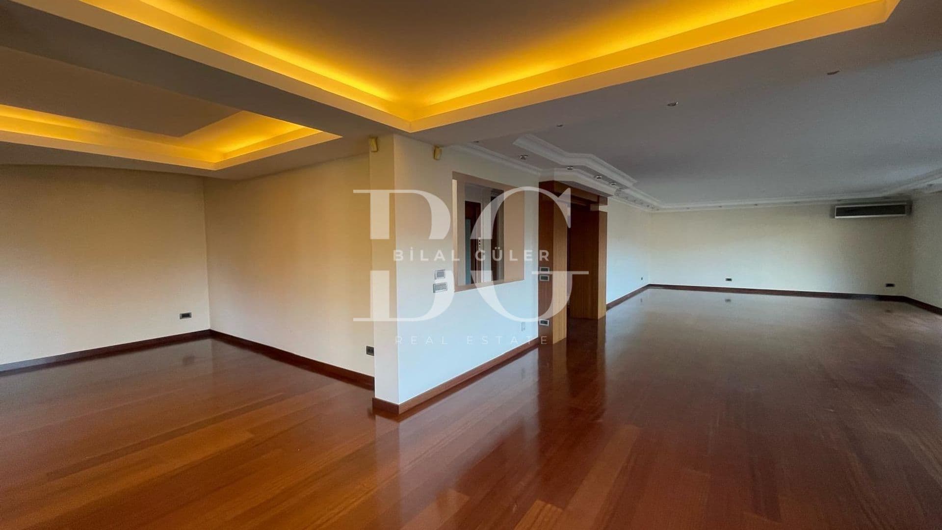 ACARKENT’TE ASANSÖRLÜ,ÇELİK ÇATILI, MUHTEŞEM MANZARALI B VİLLA 32