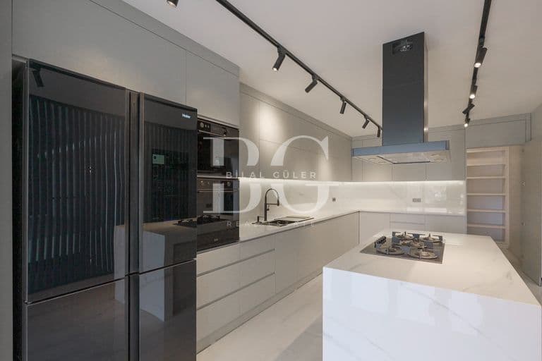 ACARKENT’TE SATILIK ULTRA MODERN VİLLA 10