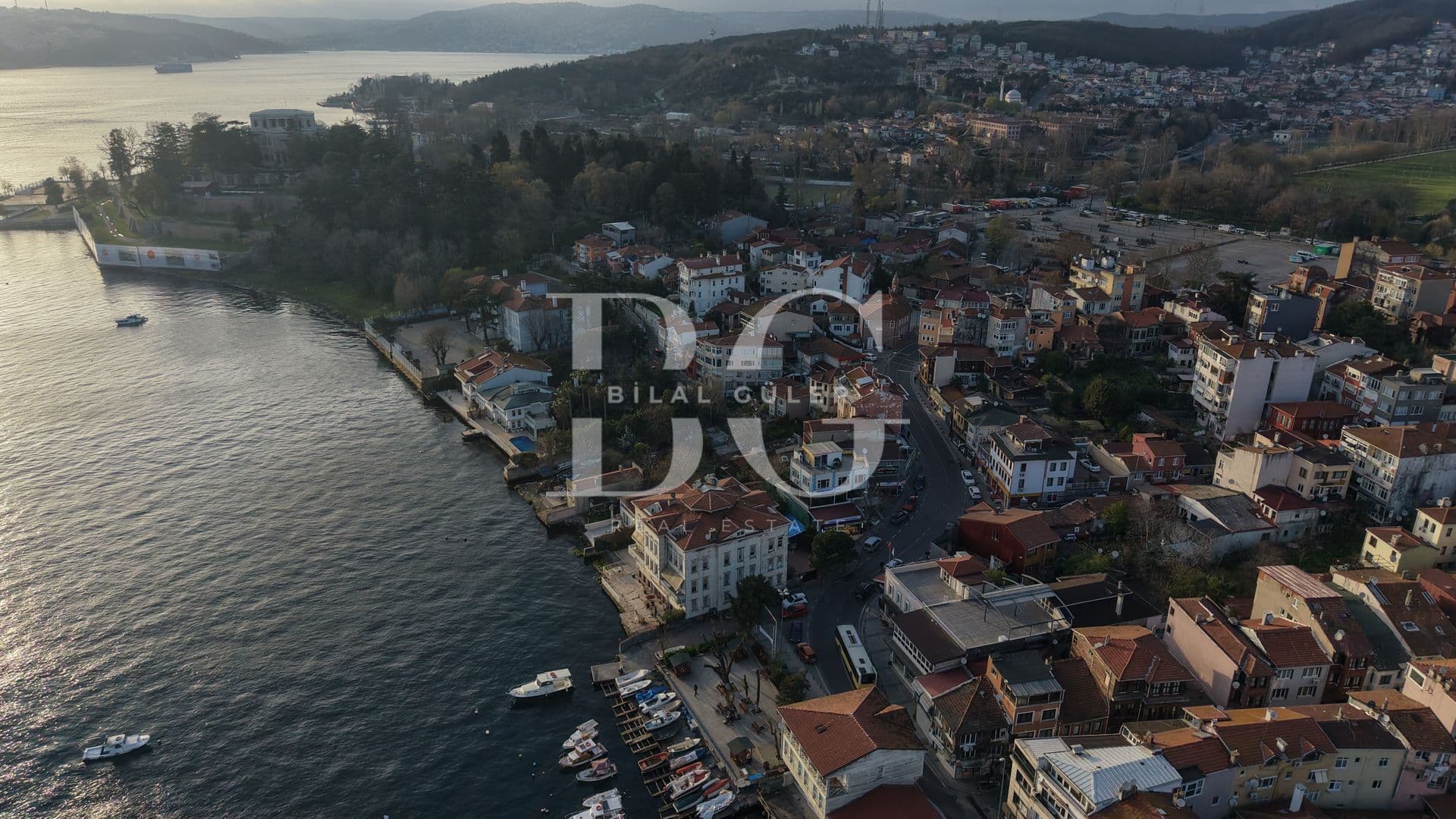 Beykoz Yalıköy’de Panoramik Boğaz Manzaralı | Özel Rıhtımlı 4+1 Dubleks Yalı Dairesi 2