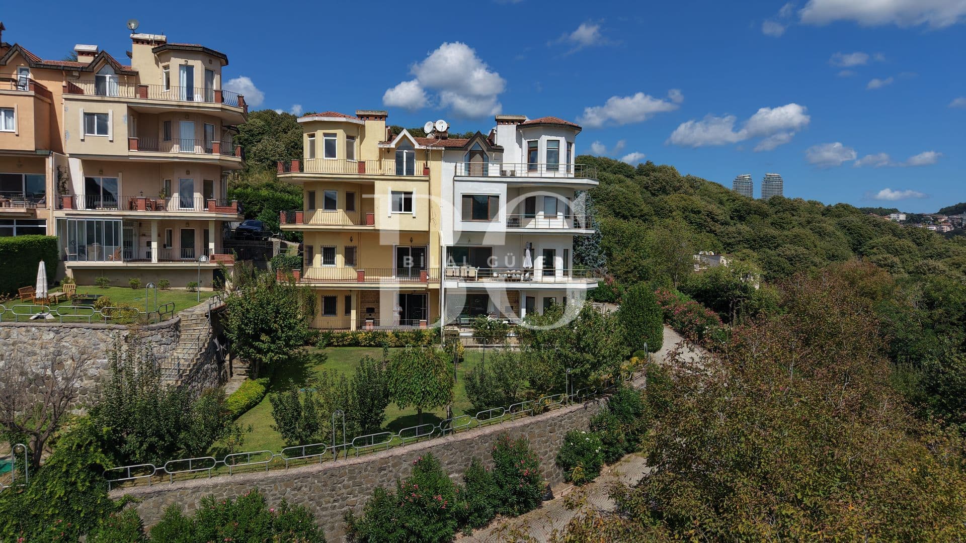 ACARKENT KARŞISI DOĞANEVLER SİTESİ’NDE 5+2 KİRALIK VİLLA 5